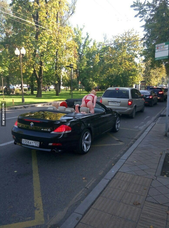 Когда у тебя есть деньги на кабриолет BMW, но ты понимаешь, что любовь не купить за деньги